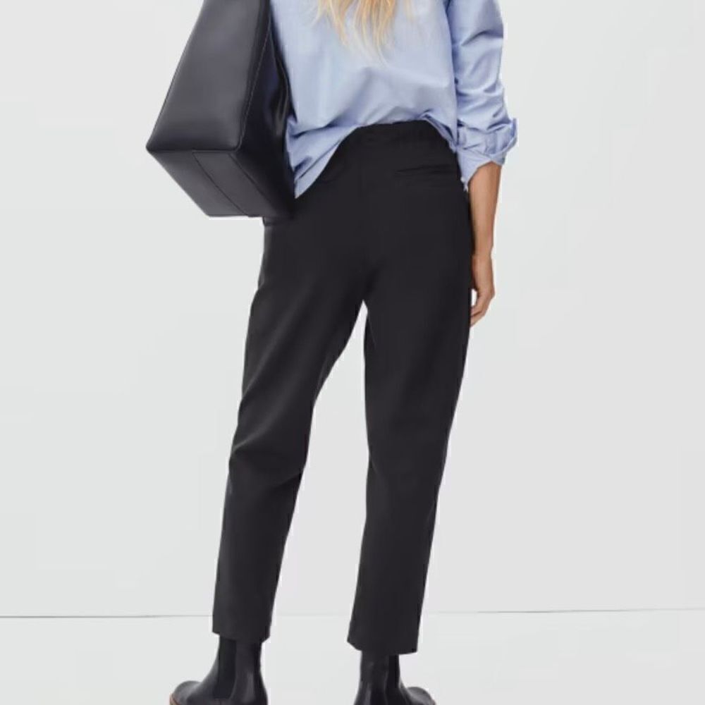 NWOT Everlane‎ The Dream Pant Black Tapered Leg Soft Ponte Knit Women Small - Picture 3 of 12